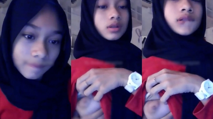 Bokep ABG Hijab Sange Show Uting OmeTV