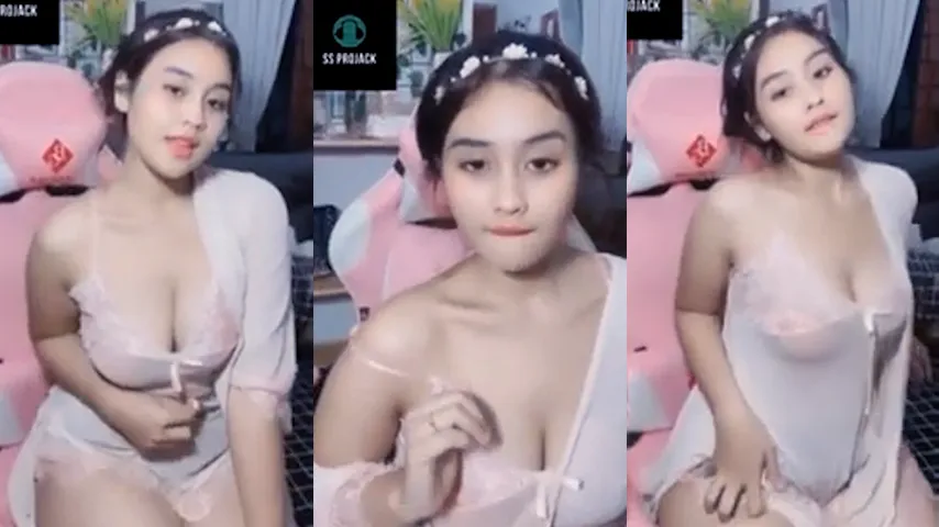 Bokep Dara Aulia Lingerie Transparan Live