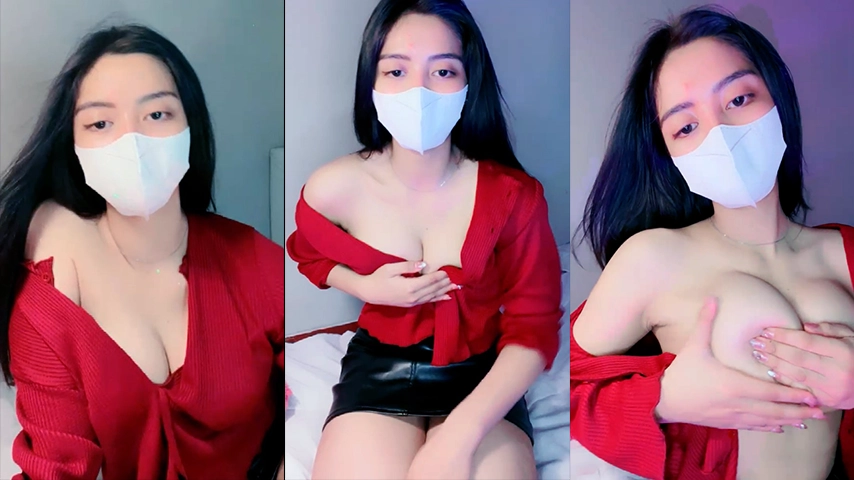 Bokep Hella Pink Jadi Host Primadona MangoLive