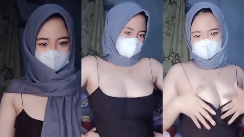 Bokep Host Cantik Berhijab Remas Nenen Live
