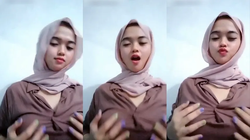 Bokep Jilboobs Cantik Pamer Tetek Besar