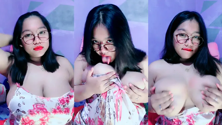 Bokep Kak BabyCill Toge Remas Jilat Uting