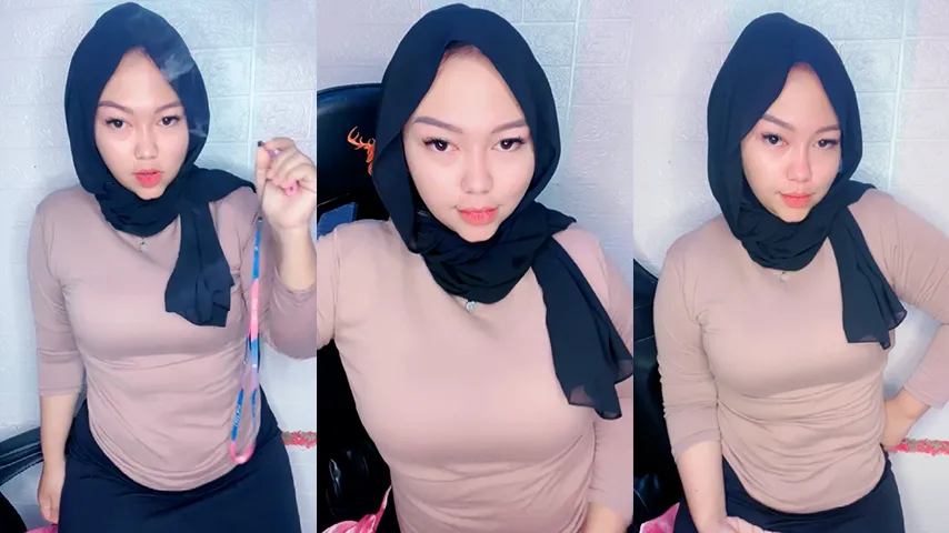 Bokep Kak Mawar Host Berhijab Binal