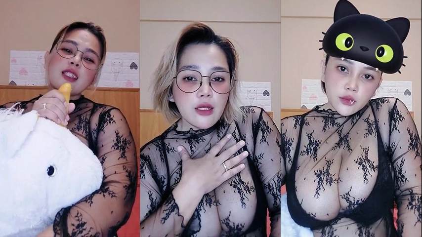 Bokep Live Show Host Toge Busana Transparan