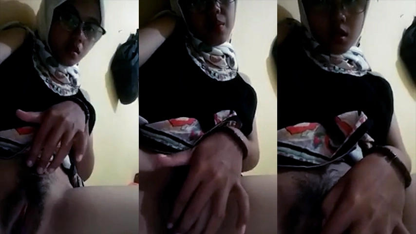 Bokep Mahasiswi Sange Colmek Pengen Ngentot