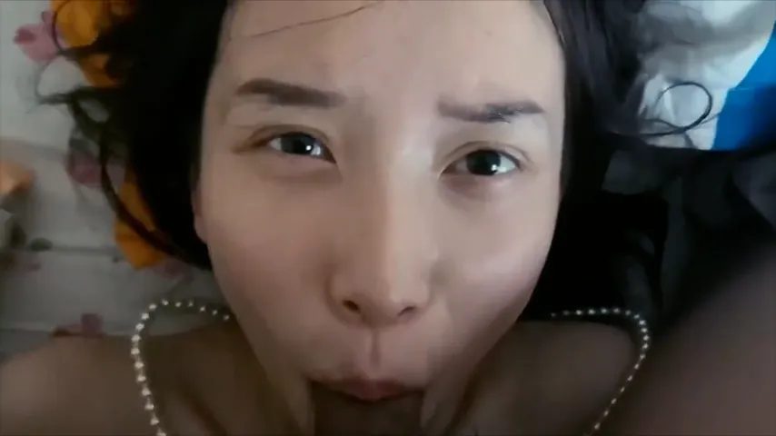 Bokep POP Kulum Kontol Crot di Mulut