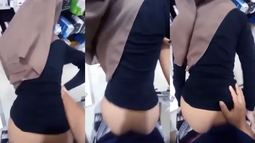 Bokep Skandal Hijab Pegawai Counter Ngentot