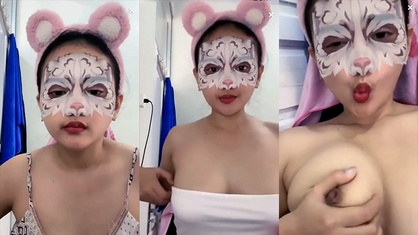 Bokep Uting Susu Stefanny Menggoda DreamLive