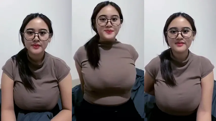 Bokep Viral Acha Sitobrut Berkacamata Live