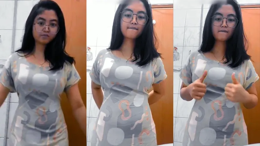 Bokep Yola Daster Abu-abu Tanpa Bra